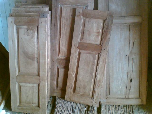 Buying and Selling Antique Wood