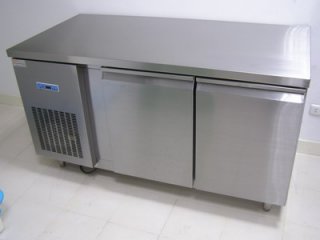 Counter Refrigerator