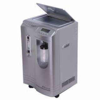 Oxygen concentrator on casters