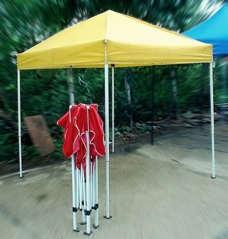 White frame folding tent (mini)