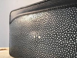 Fully polished stingray long single zipper wallet 