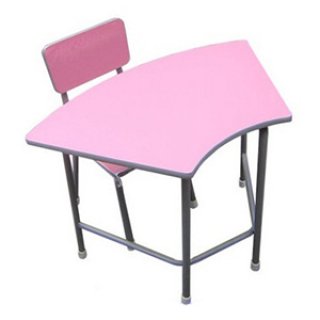โต๊ะอนุบาล 1 ที่นั่ง B-01