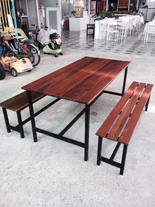 โต๊ะโรงอาหารไม้เต็ง โครงขาเหล็ก 1.2 x 1.2 นิ้ว