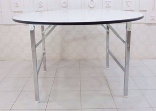 โต๊ะพับกลม หน้าโฟเมก้าขาว