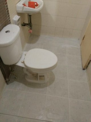 ช่างซ่อมห้องน้ำรั่วซึม ชลบุรี