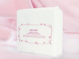 สำลีแผ่น Shiseido Facial Cotton (165 Sheets)