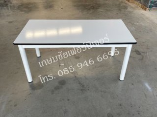 โต๊ะอนุบาลหน้าไม้ปาติเกิ้ลสีขาว/ขาตาย