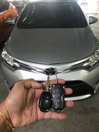 กุญแจรีโมทรถยนต์ โตโยต้า ยาริส Toyota Yaris
