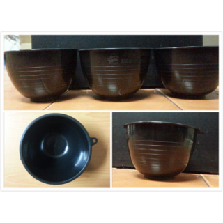 หมวกต้นยางและถ้วยยางพาราพลาสติก