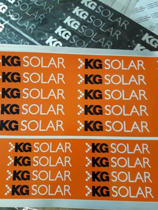 พิมพ์แคตตาล็อกและโบรชัวร์