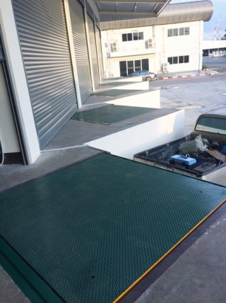 โต๊ะยกสินค้าอุตสาหกรรม