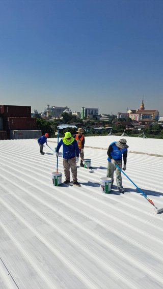 พ่นสีหลังคาเมทัลชีทมืออาชีพ