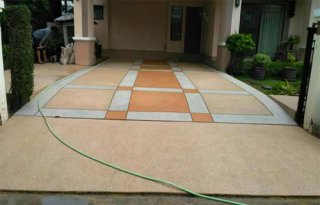 พื้นหินขัดบ้าน, ช่างหนุ่มหินขัดทรายล้าง