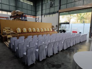 บริการเช่าเก้าอี้