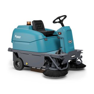 เครื่องกวาดพื้น TENNANT S960