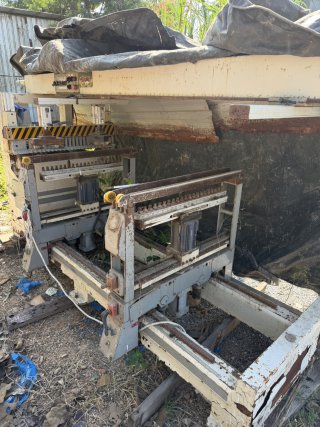 รับรื้อโครงสร้าง, อรอนงค์รีไซเคิล