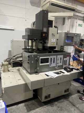 รับซื้อเครื่อง CNC