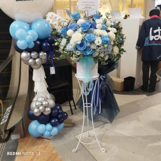 สแตนดอกไม้เปิดงาน