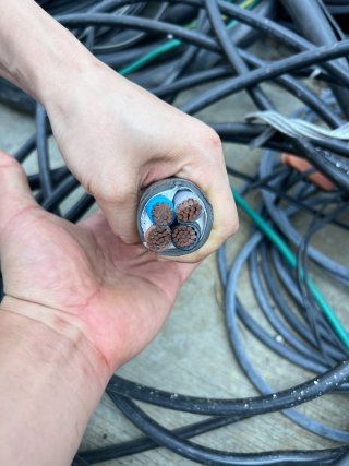 รับซื้อสายไฟเก่า ปทุมธานี