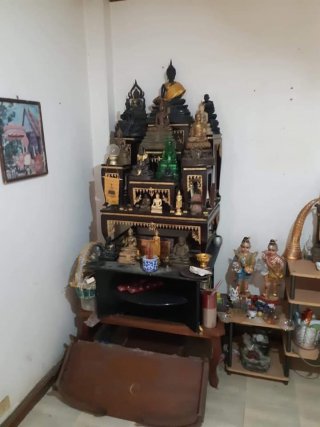 รับซื้อพระเครื่องและพระบูชา