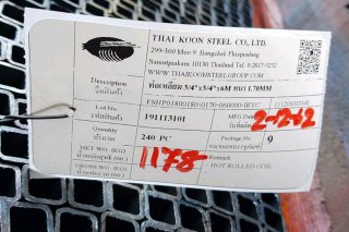แป๊ปโปร่ง 3/4 ( 18 มม ) Square pipe 18 mm.