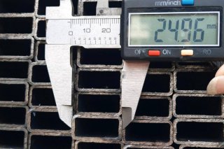 แป๊ปแบน 25 x 12 มม. Rectangular pipe 25 x 12 mm.