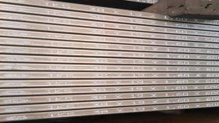แป๊ปแบน 38 x 19 มม. Rectangular pipe 38 x 19 mm.