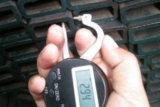 แป๊ปแบน 38 x 19 มม. Rectangular pipe 38 x 19 mm.
