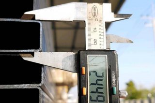 แป็ปแบน 50 x 25 มม. Rectangular pipe 50 x 25 mm.