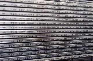 แป็ปแบน 50 x 25 มม. Rectangular pipe 50 x 25 mm.
