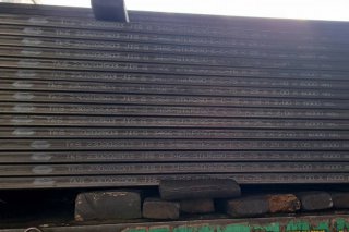 แป๊ปแบน 75 x 25 มม. Rectangular pipe 75 x 25 mm.