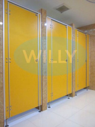 WILLY TOILET PARTITION